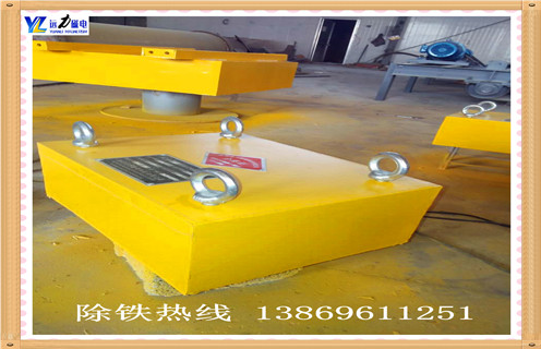 懸掛式永磁除鐵器內(nèi)部磁系采用什么樣的磁系效果更好？