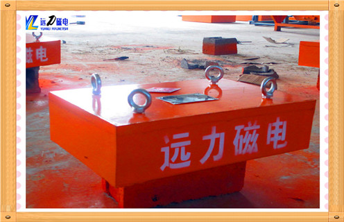 永磁自卸式除鐵器，貴州永磁自卸式除鐵器_內(nèi)部磁塊安裝方法_貴州永磁自卸式除鐵器定制供應(yīng)型號(hào)價(jià)格